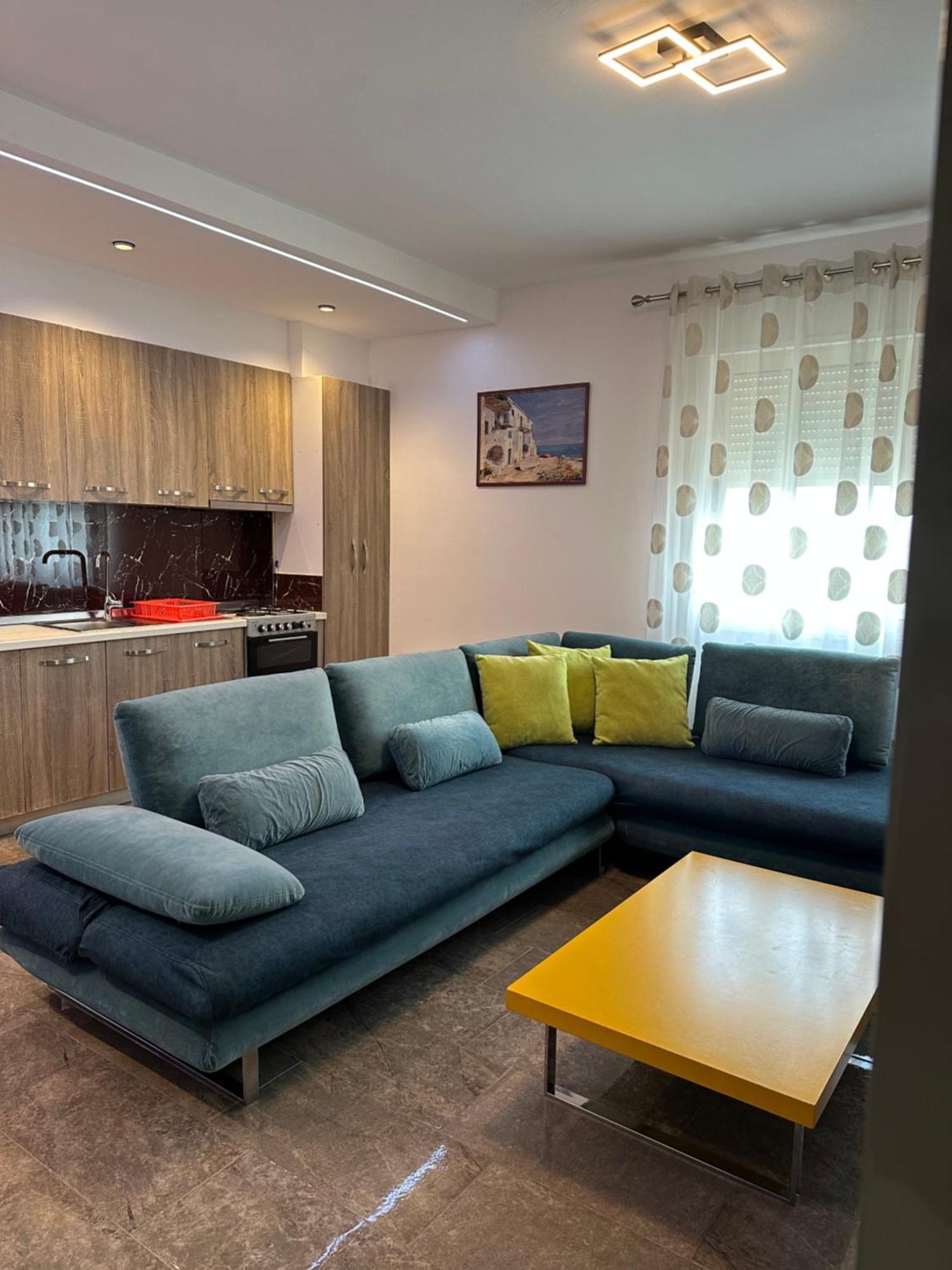 Quartz Apartament Durres Exterior photo